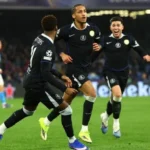 Napoli Didepak Chelsea